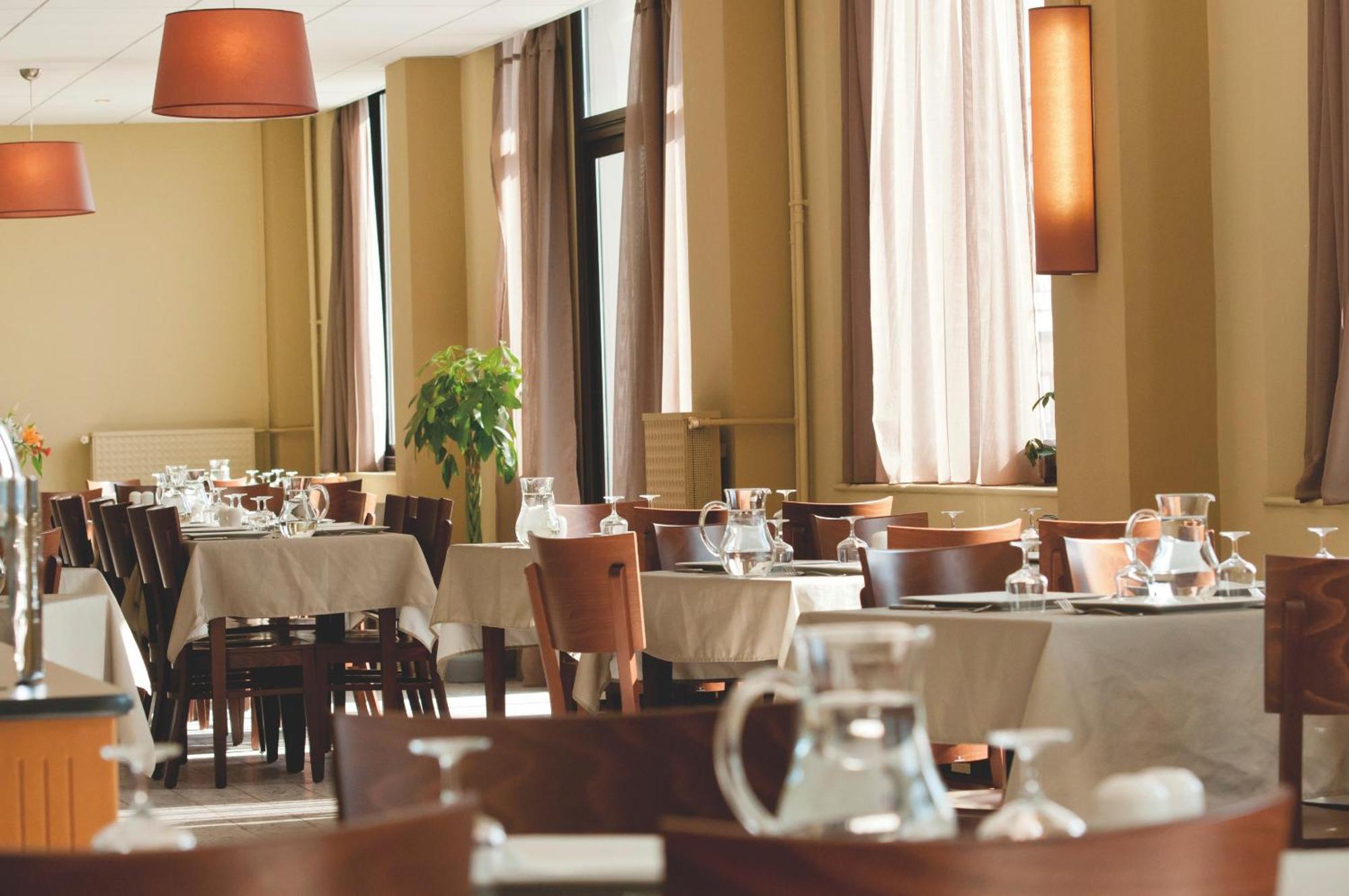 Vtf Le Grand Hotel Montgenèvre Eksteriør billede